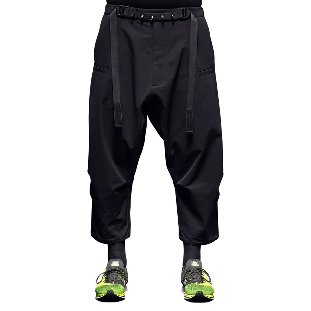 ACRONYM P17-DS SIZE M IN BLACK BRAND NEW